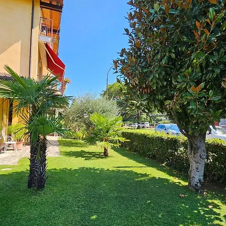 B&B Sandra-3